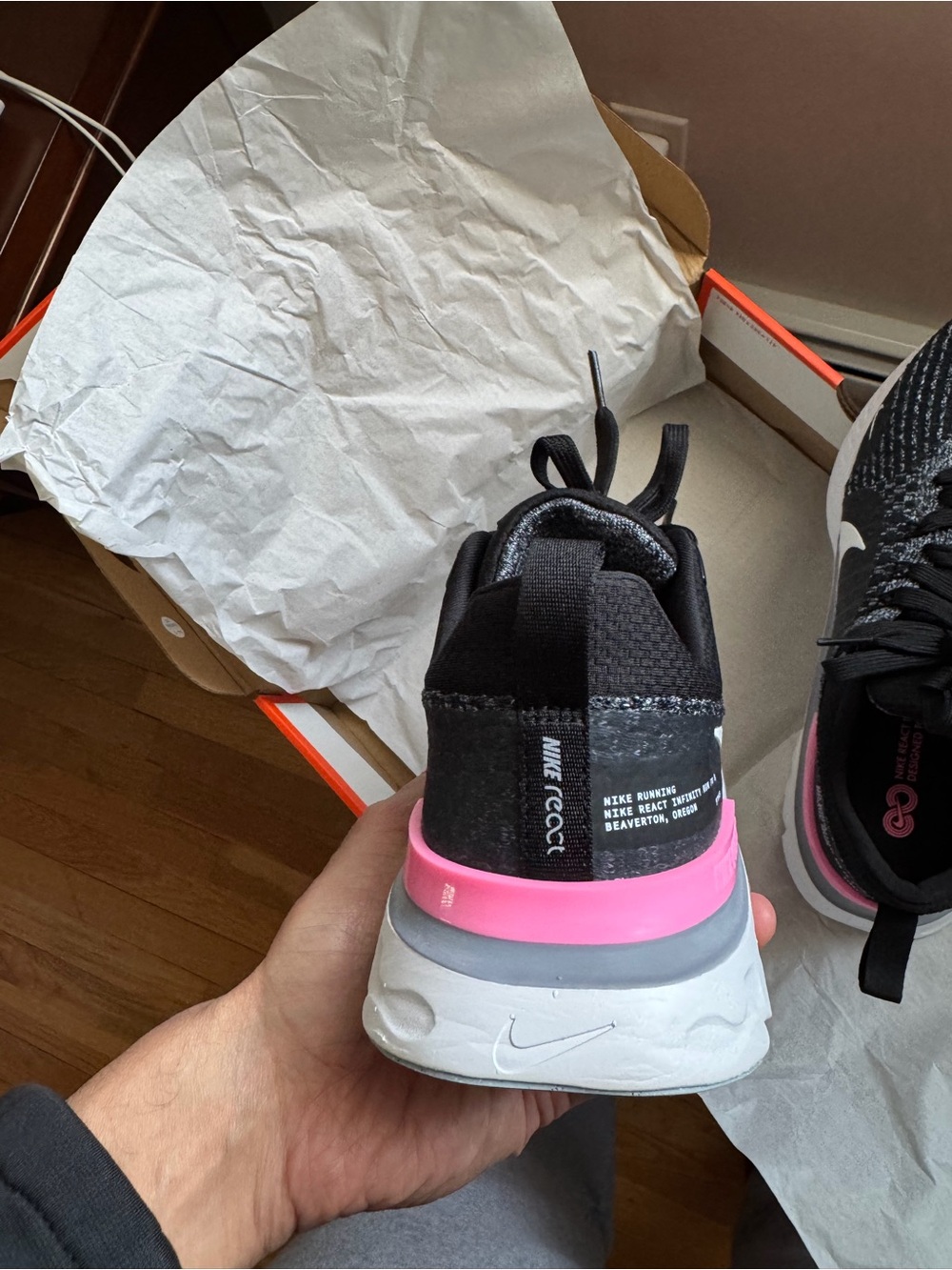 Nike React Infinity Run - Picture 2 of 10